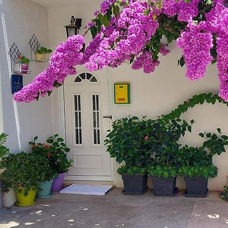 Guest House Mediterranean Хвар Экстерьер фото