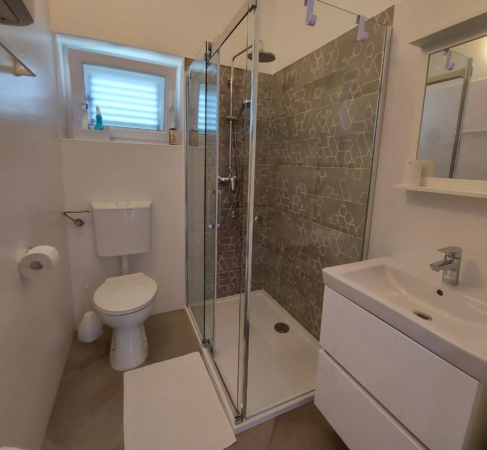 Guest House Mediterranean Хвар Экстерьер фото