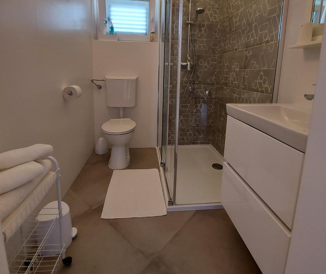 Guest House Mediterranean Хвар Экстерьер фото
